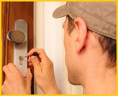 Expert Locksmith Store Harbor City, CA 310-596-3073 - 23-6